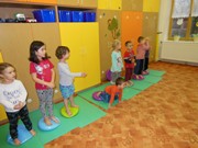 Cvičení zdravá dětská noha ve školce